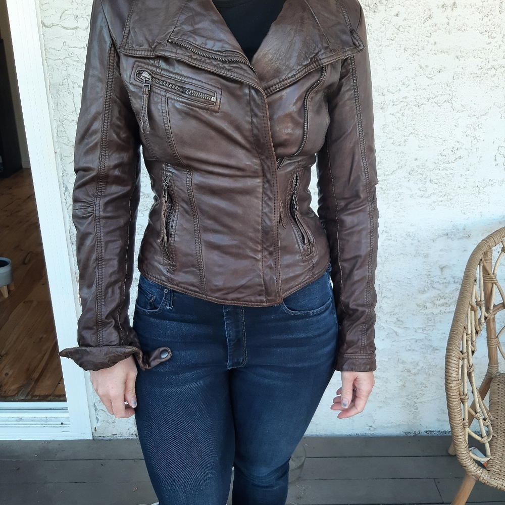Gorgeous Danier leather moto jacket